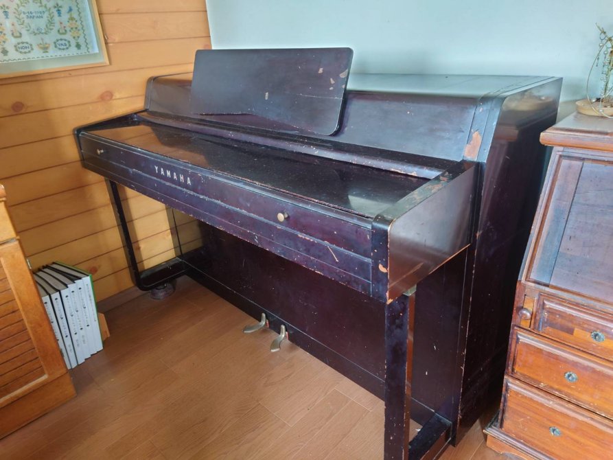 とても珍しいドロップアクションピアノ…64年前のYAMAHA S2