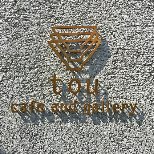 tou04