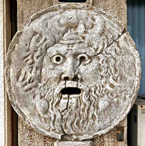 真実の口…ですよね。もしかしてホンモノですか？ : キタローのよみたん