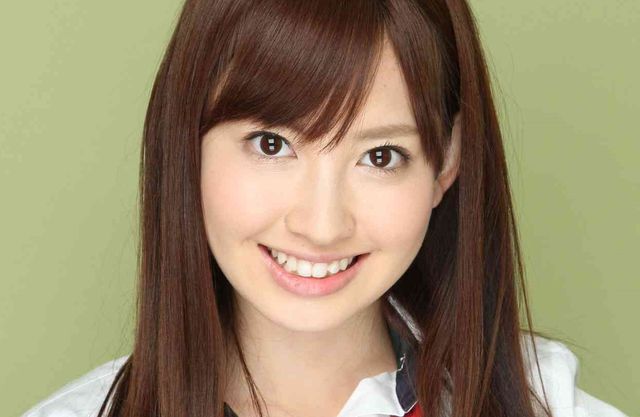 画像あり Akb48小嶋陽菜 こじはる が劣化 シワ 肌荒れが目立つ オバサン シネマnews