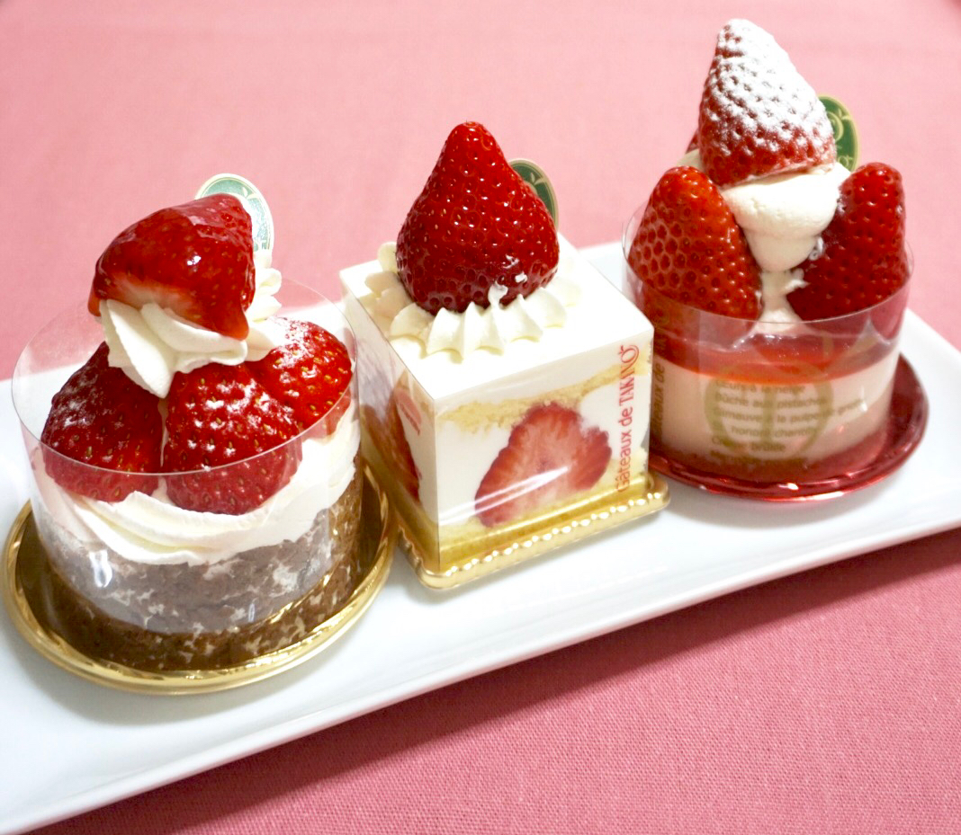 苺のショートケーキ食べ比べ 新宿高野 ﾟサロンのsweet Time
