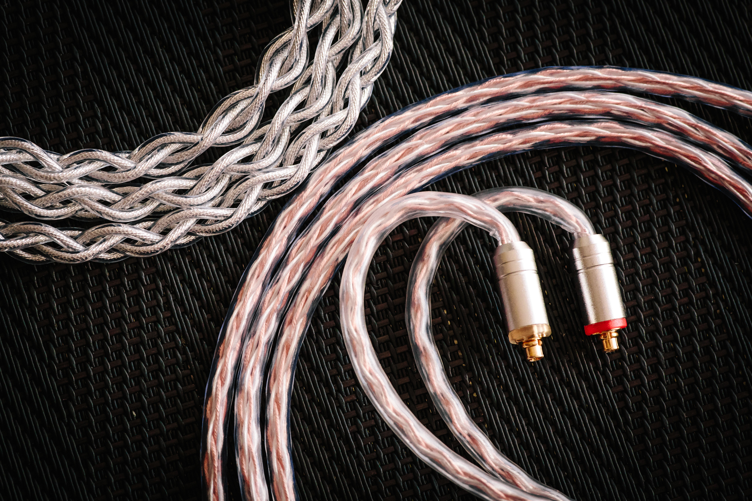 【特別価格】DIY ソニー キンバーケーブル最高仕様 MMCX/4.4mm 超高評価】DIY ソニー キンバーケーブル最高仕様 MMCX⁄4.4mm SONY MUC