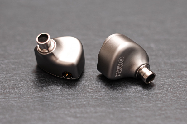 Elysian Acoustic Labs PILGRIM』中〜高域が非常にクリーンで美しく