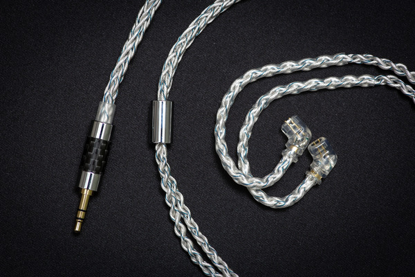 KZ 純正 銀メッキ 高純度無酸素銅 アップグレードケーブル』『KZ