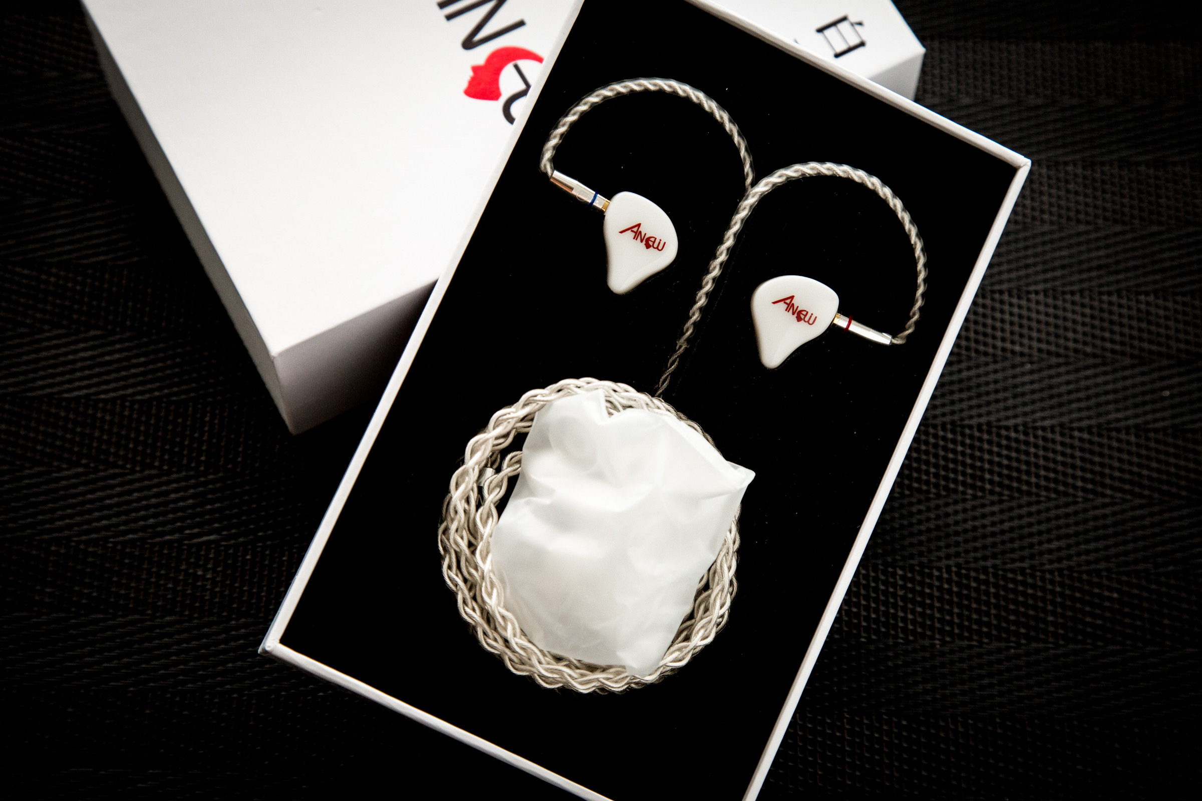 Anew 白玉 Anew Anew 白玉 – e☆イヤホン