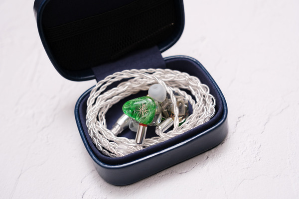 Amazon.co.jp: LINSOUL Kiwi Ears Orchestra Lite 8BAハイブリッド型