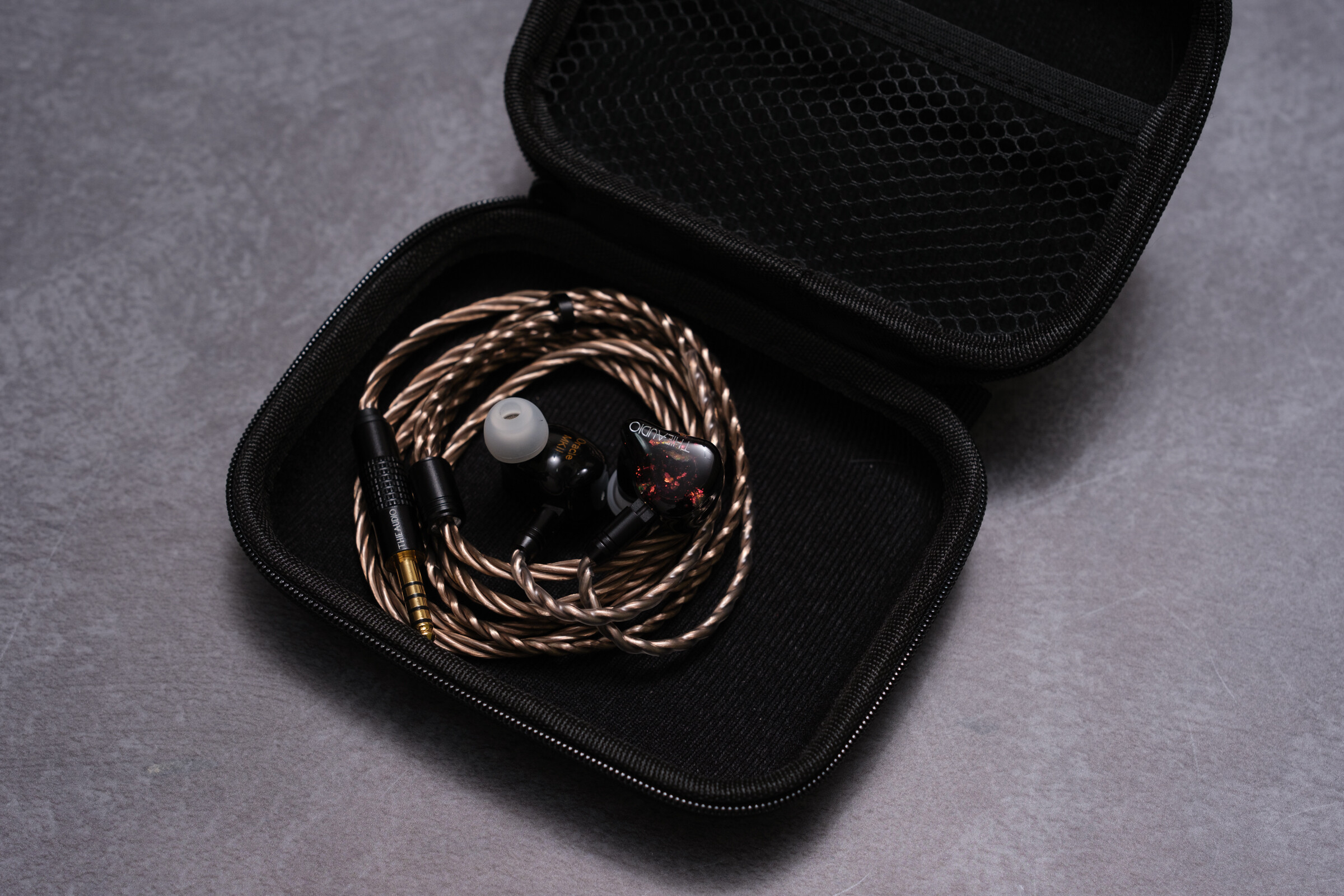 THE AUDIO Oracle MKIII イヤホン THIEAUDIO Oracle MKIII 2024年改良版 2DD+2BA+2EST スタジオモニター