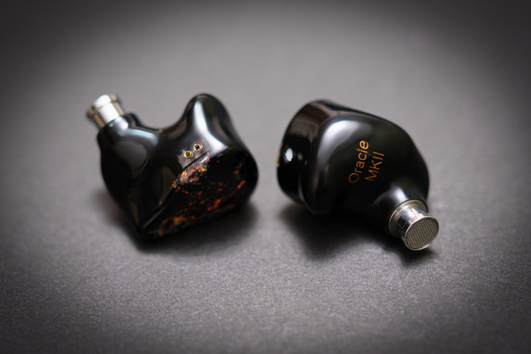 THIEAUDIO Oracle MKII ケーブル無 latex H570 M Oracle MKII