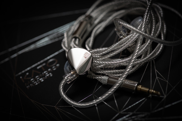 水月雨）MOONDROP KATO』代表的機種KXXSを約3年の歳月をかけて