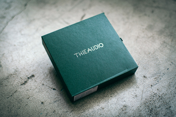 THIEAUDIO Legacy 3』丁寧に音質チューニングされ癖がない濃い音を
