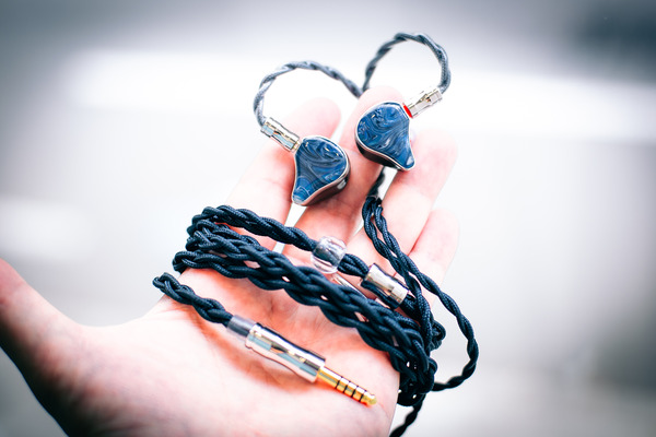 NICEHCK Topguy』インパクトよりもトータルバランス、クセがなく