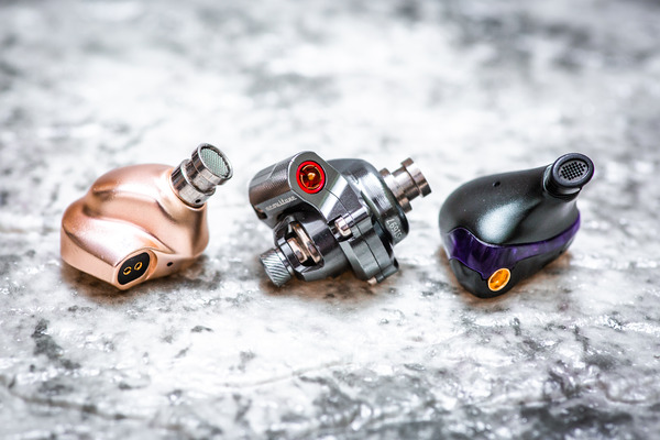 未使用　IKKO Gems OH1S イヤホン　中高域が綺麗なハイブリッド Amazon.co.jp: IKKO Gems OH1S カナル型 モニター イヤホン