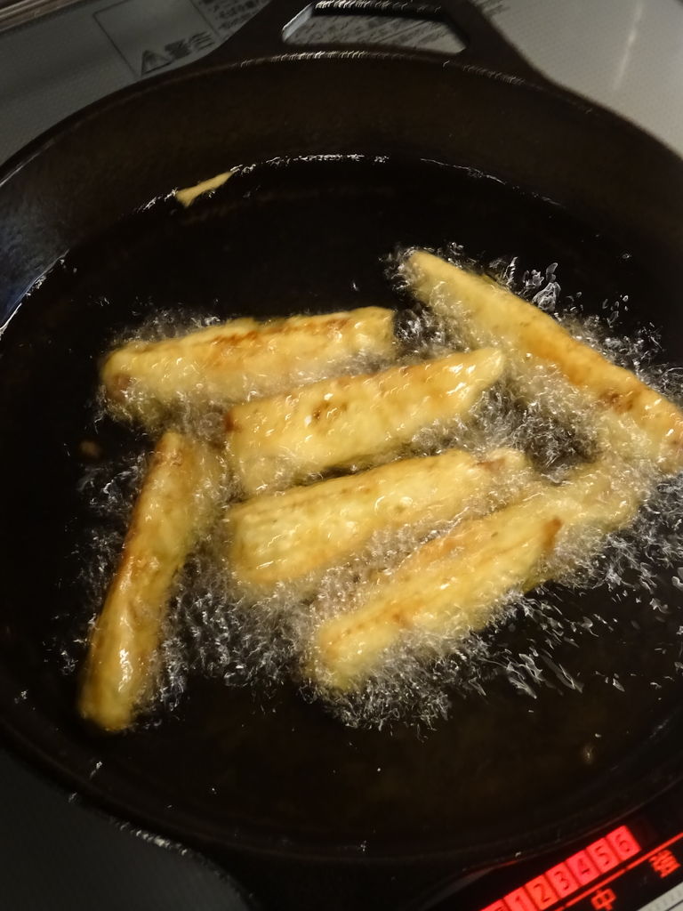 昔ながらのイタリアのズッキーニのフリッターのレシピ