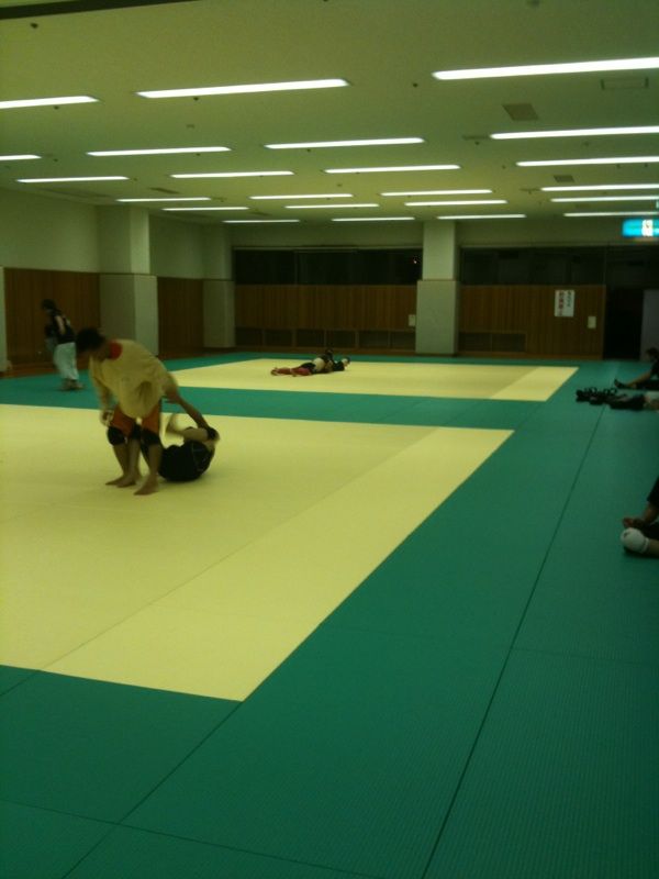 月火水木キン肉マン 毒霧ism