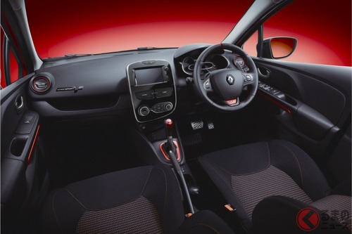 軽より安い「小さなスポーツカー」“200馬力超え”の1.6L「直4」搭載　ルノー「ルーテシアRS」