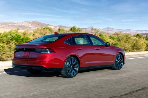 ホンダ「アコード」外装デザイン変更　アメリカンテイスト薄まる