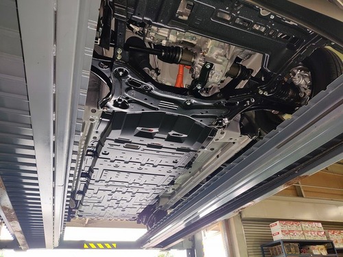 BYD、軽EV『RACCO』車体下にバッテリーケース剥き出しと話題