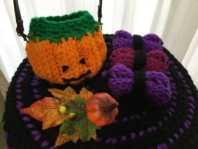 指編みでハロウィン リボンとキャンディバッグ ゆび編みの妖精ちゃんち 指編みでハロウィン リボンとキャンディバッグ ゆび編みの妖精ちゃんち