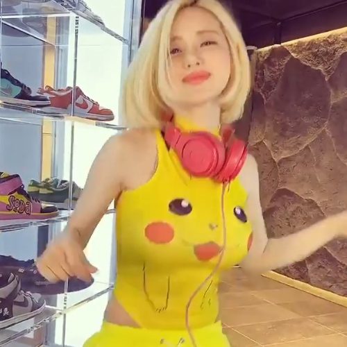 韓国の美人djが着ているピカチュウの衣装が話題にwwwwwwww ゲーマーのための指休めニュース 韓国の美人djが着ているピカチュウの衣装が話題にwwwwwwww ゲーマーのための指休めニュース