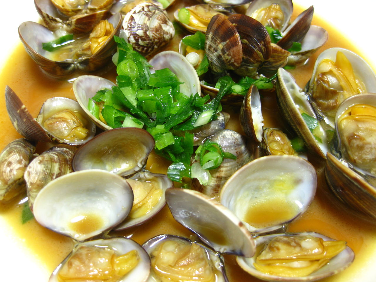 あさりの酒蒸し 煮込みハンバーグ 梨のコンポート 食べ歩き日記 Y S Kitchen あさりの酒蒸し 煮込みハンバーグ 梨のコンポート 食べ歩き日記 Y S Kitchen