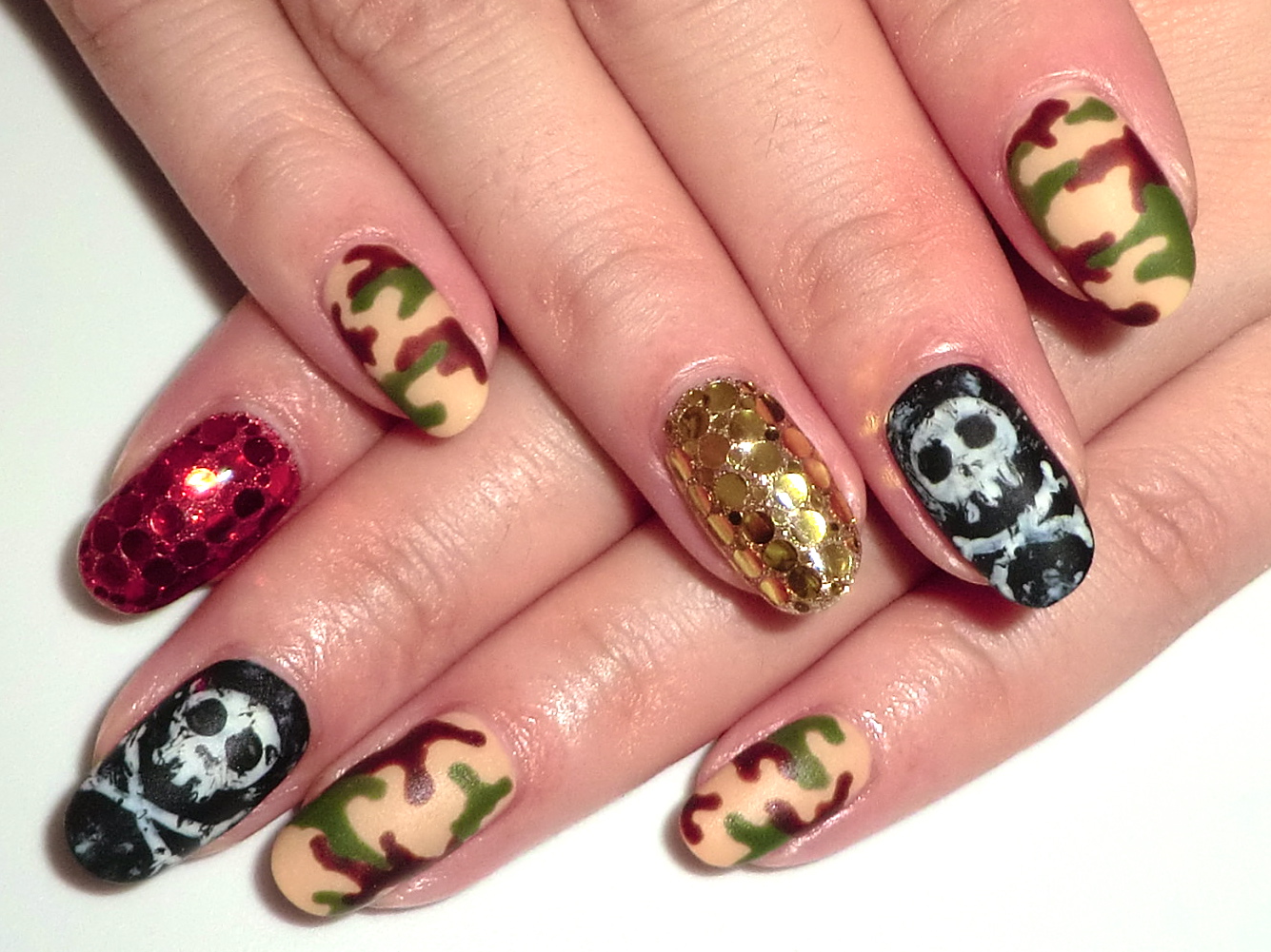 迷彩 スカルマットネイル Yucca Nail ネイルデザイン集