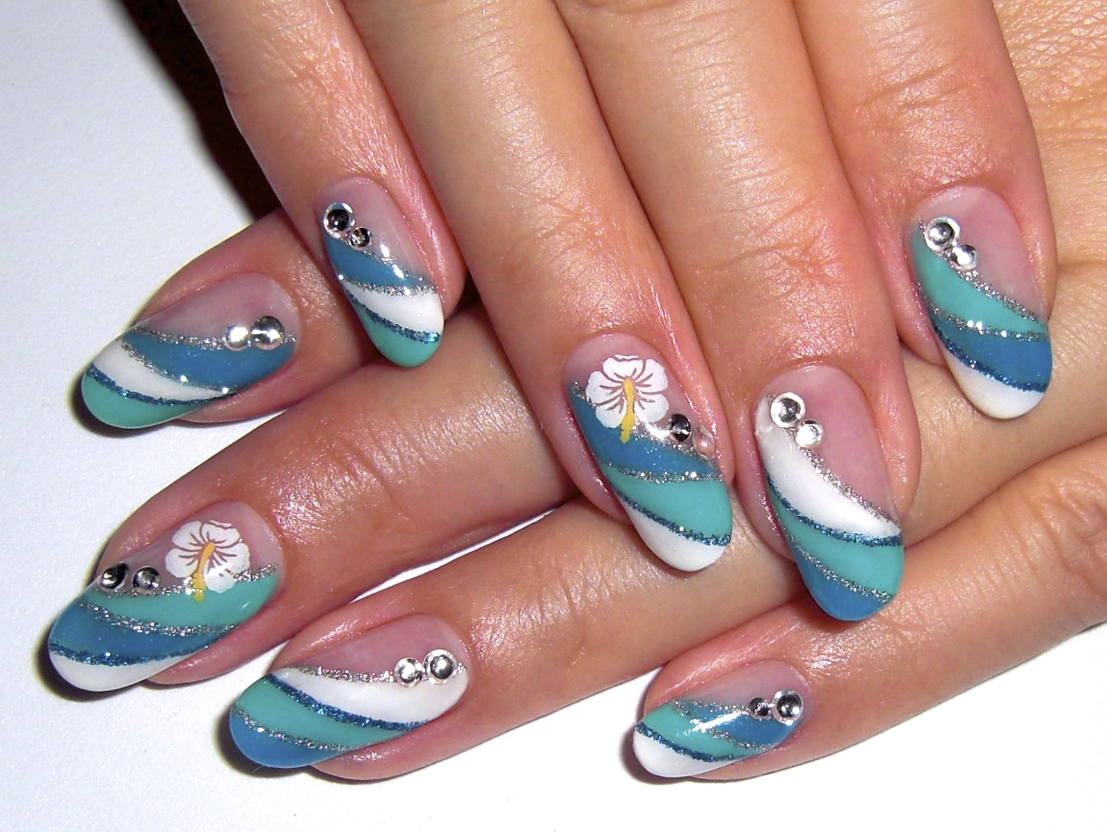 ブルー系サマープッチネイル Yucca Nail ネイルデザイン集