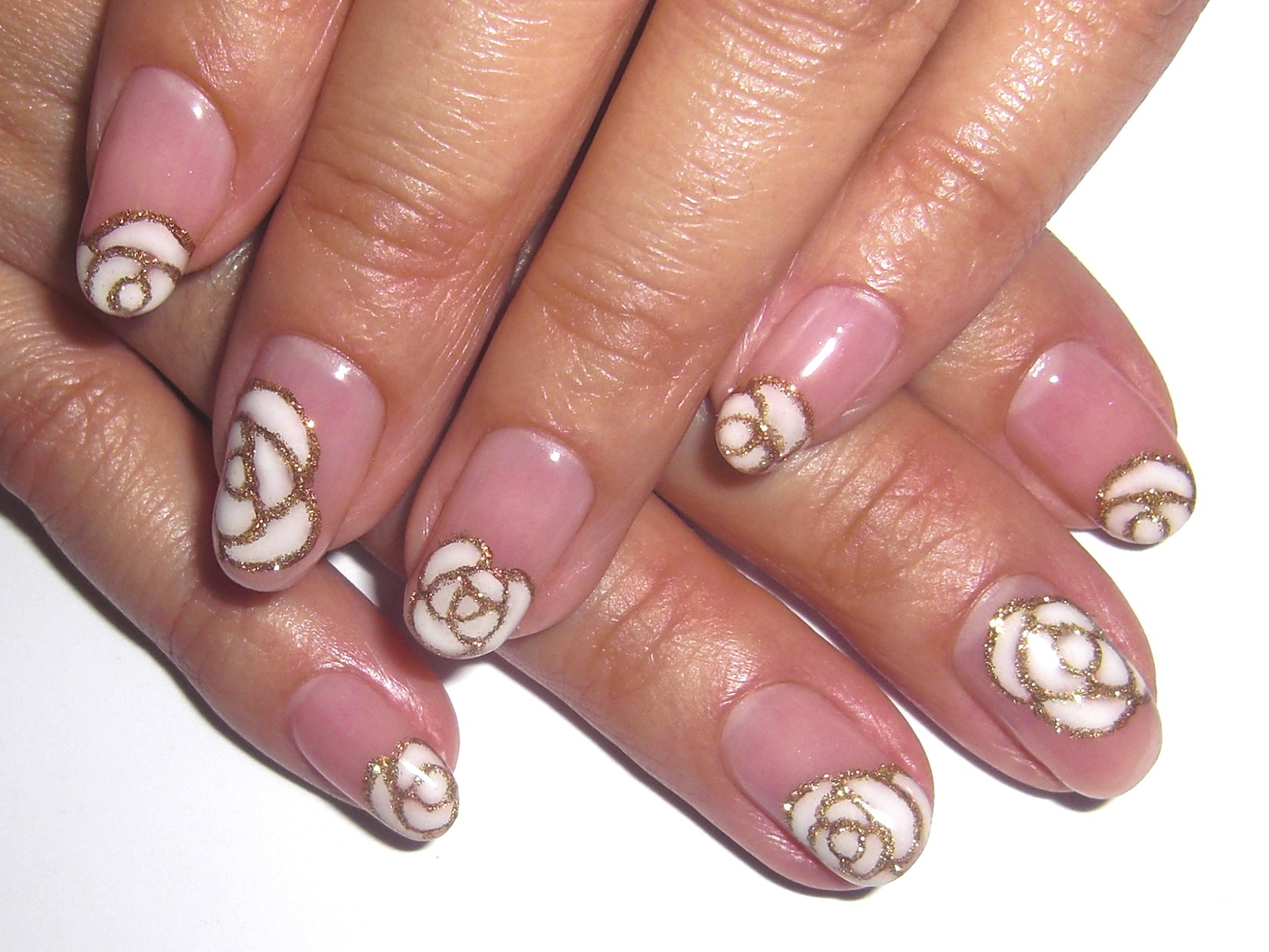ホワイト薔薇アートネイル Yucca Nail ネイルデザイン集 ホワイト薔薇アートネイル Yucca Nail ネイルデザイン集