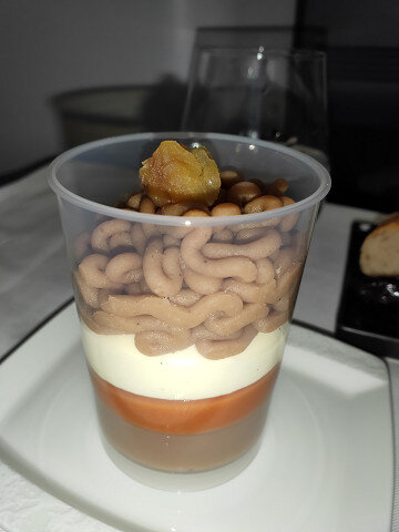 40 1食目 to YVR (20)
