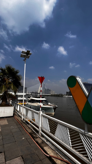 25BD88BA-B697-4391-927D-4E9A72EAF418