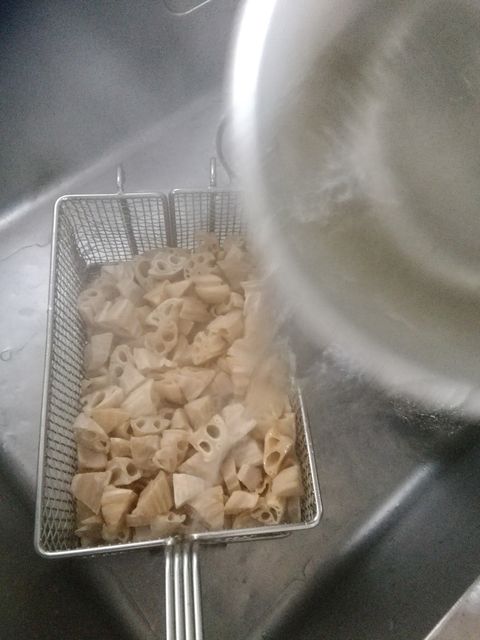 はすね掘る 利久蓮根 寒くなりましたねぇ お料理日和り