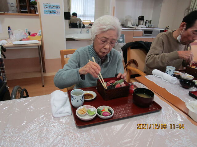 海鮮丼 ホームステーションらいふ湯河原