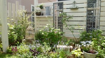 53615427e2a7483217482f5689e560df