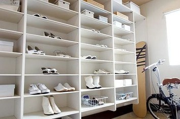 13-ｼｭｰｽﾞｸﾛｰｸ-ｴﾉｰｸ