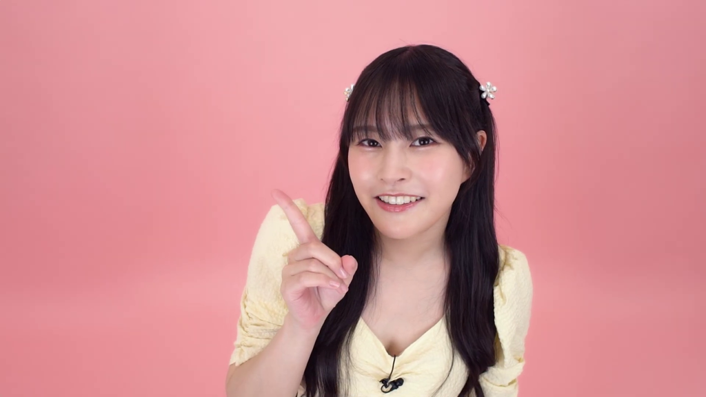 香坂さきさんの顔とグラマラスなスタイルが良かった「デジタル写真集