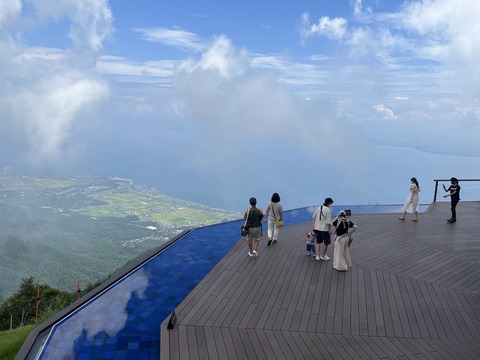 17B7580A-6943-46E7-908B-E1224F50E852