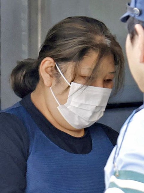 【続報】同居女性に自分の唇を縫わせた疑い　50歳女を再逮捕し知人男も逮捕