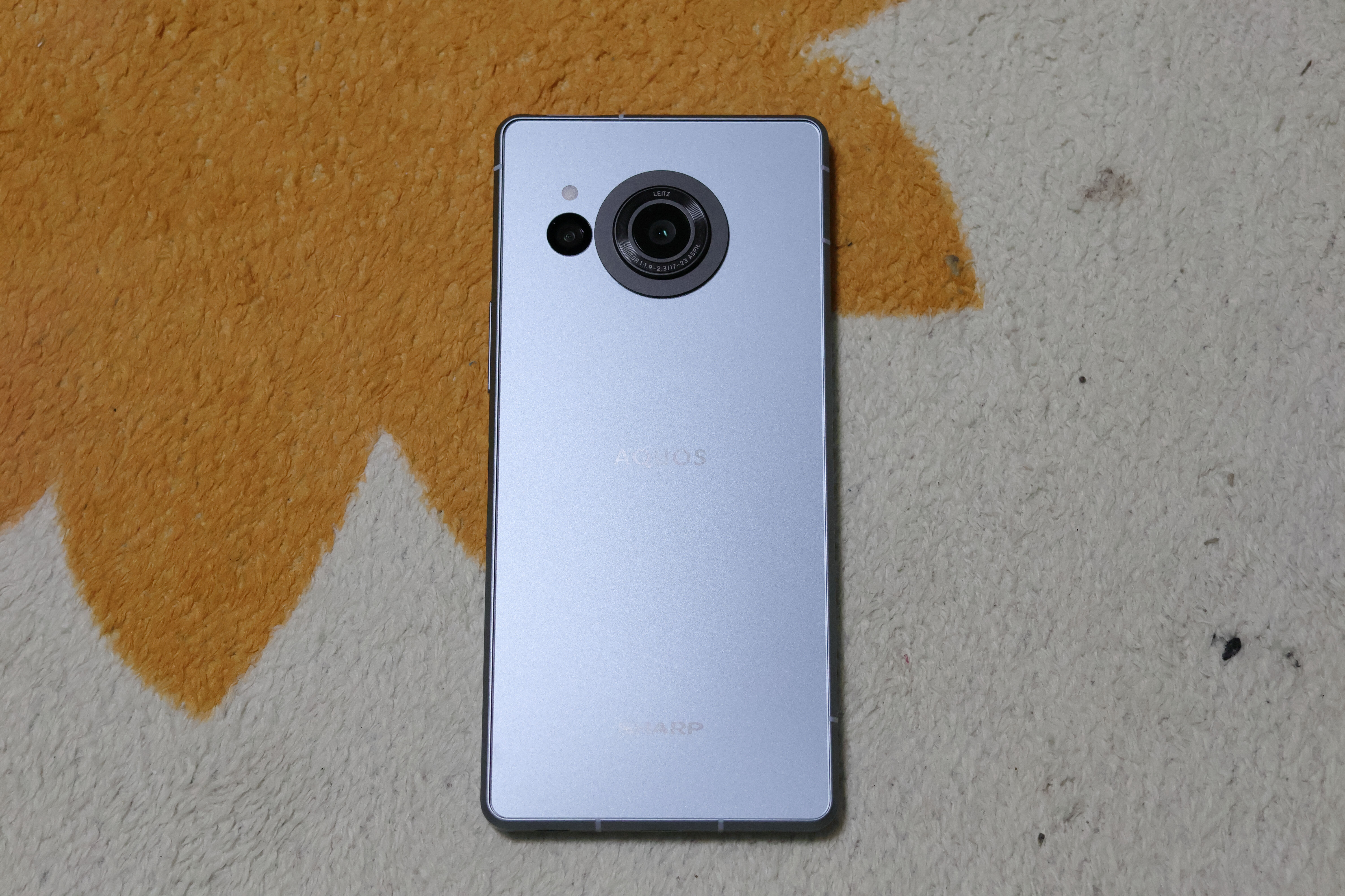 最新のAndroidスマートフォン!【SIMフリー AQUOS R8 SH-R80 最新のAndroidスマートフォン!【SIMフリー AQUOS R8 SH-R80