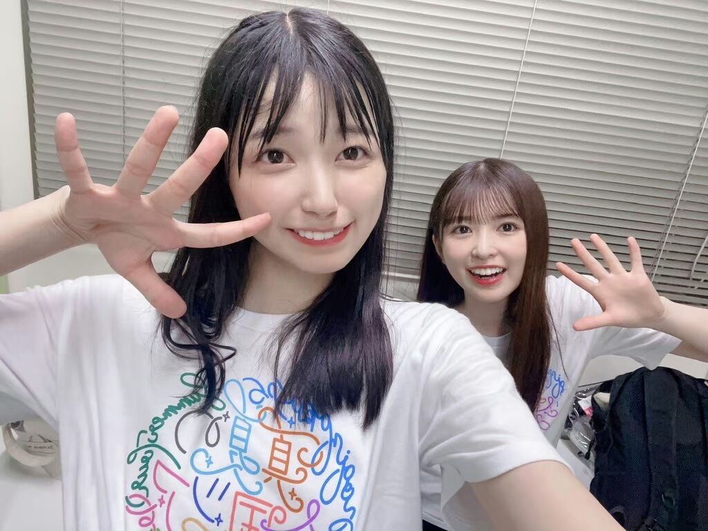 【乃木坂46】あーや更に小柄になってるwwwwwwwwwwwww