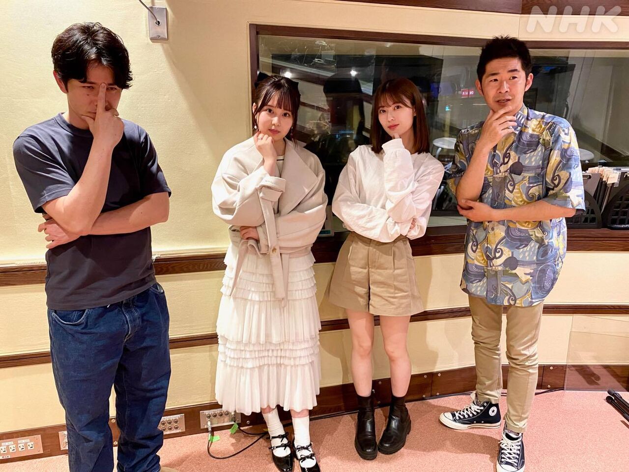 【岩本蓮加】れんたんの生足!!めちゃめちゃ細いなwwwwwww