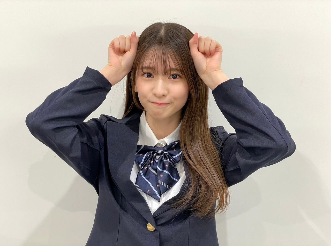 【菅原咲月】ぶりっ子ポーズのくせにかわえええwwwwwwwwww