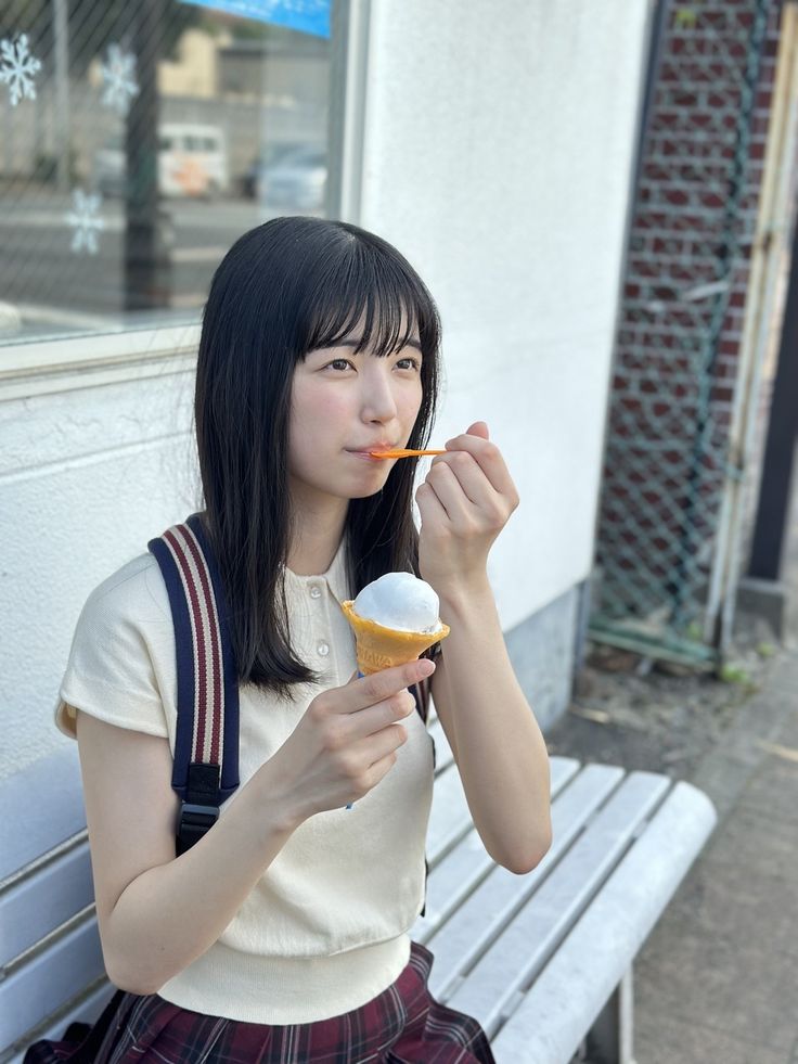 【乃木坂46】清楚系のこんがり五百城茉央、すげー可愛く見えるwwwwww