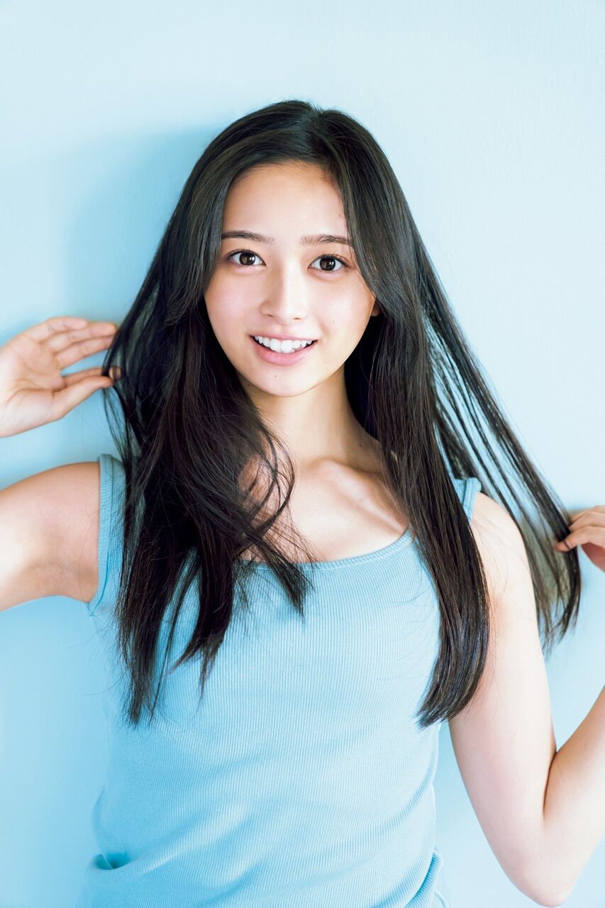 【乃木坂46】井上和、近距離で油断して自撮りしているのに絵になってしまうwww