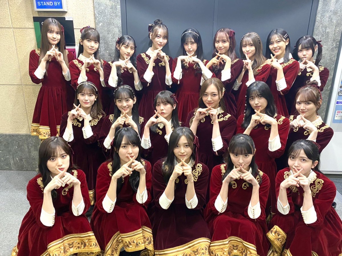 【乃木坂46】やっぱり特に1列目がレベチな全体写真