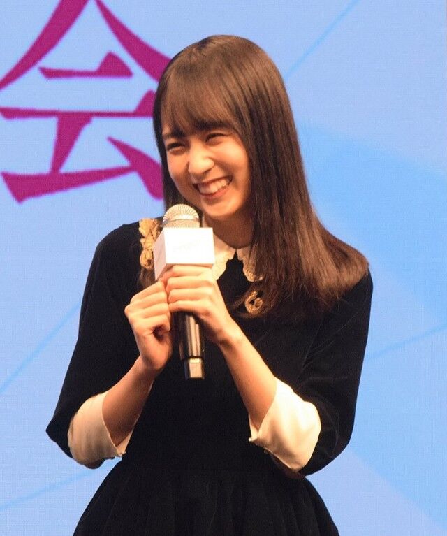 【賀喜遥香】ボール投げる時のかっきーwwwwwwwwww