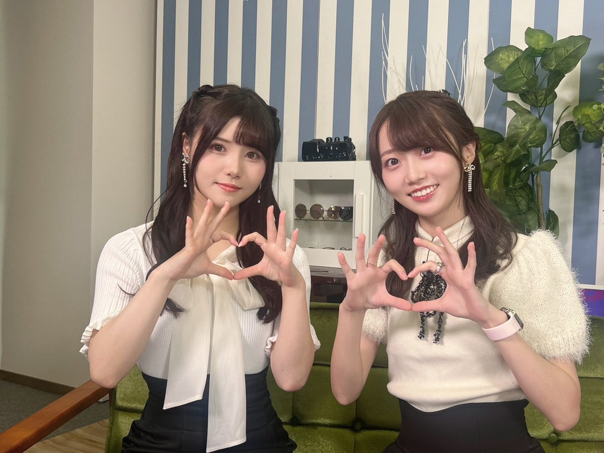 【乃木坂46】羽つきハート、お揃いで!