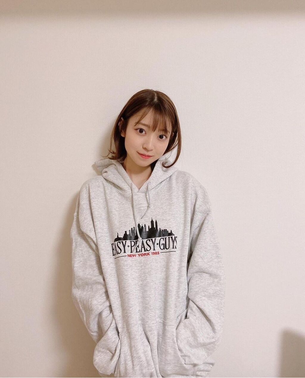 【阪口珠美】ダボダボのパーカー姿がかわよｗｗｗ