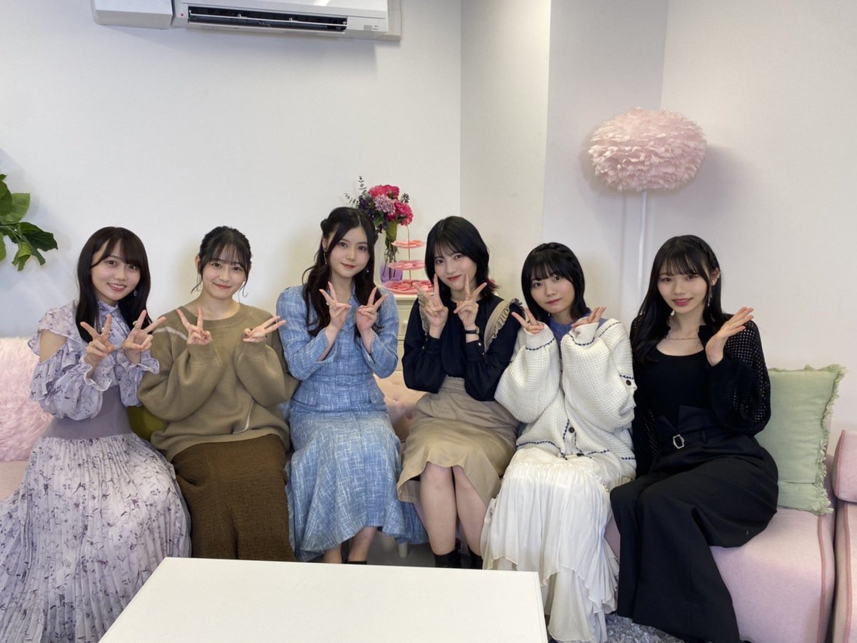【乃木坂46】私服!?おかひなさんエ〇くない??