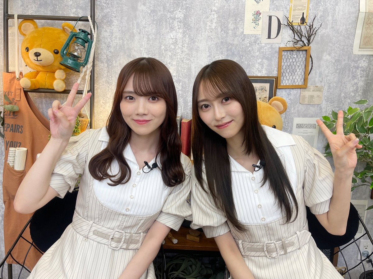 【乃木坂46】胸元触りっこwwwww