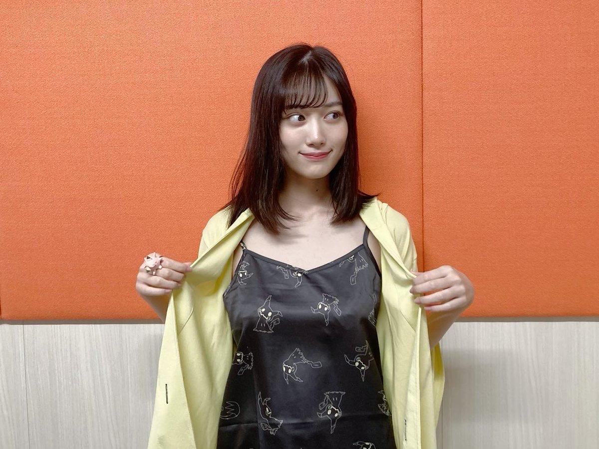【乃木坂46】美月「もう我慢できないの?はい、どーぞ♡チラッ♡」