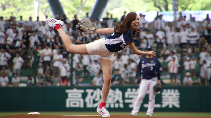 【乃木坂46】乃木坂初代の投球フォームwwwwwwwwwwwwwww